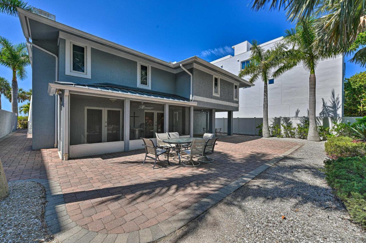Lido Key Hideout With Patio And Yard And Walk To Beach! Сарасота Екстер'єр фото